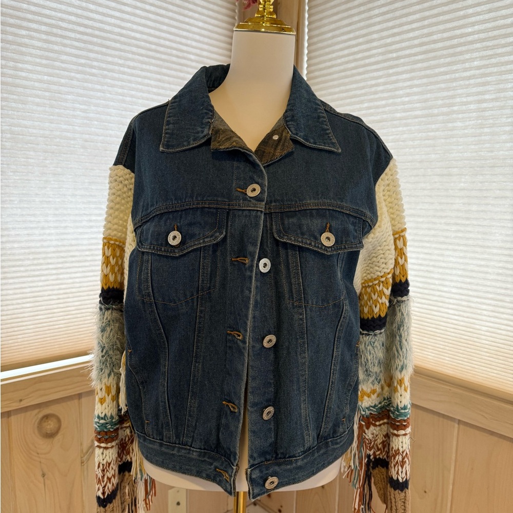Oversized Denim Jacket w/ Knit Sleeves Womens Size Small